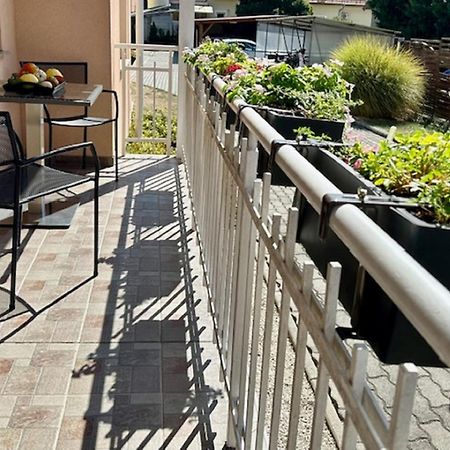 Atmoszfera Apartman Шарвар Экстерьер фото